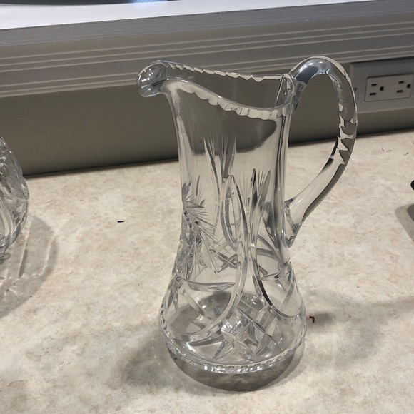 Other - Elegant Clear Glass Pitcher